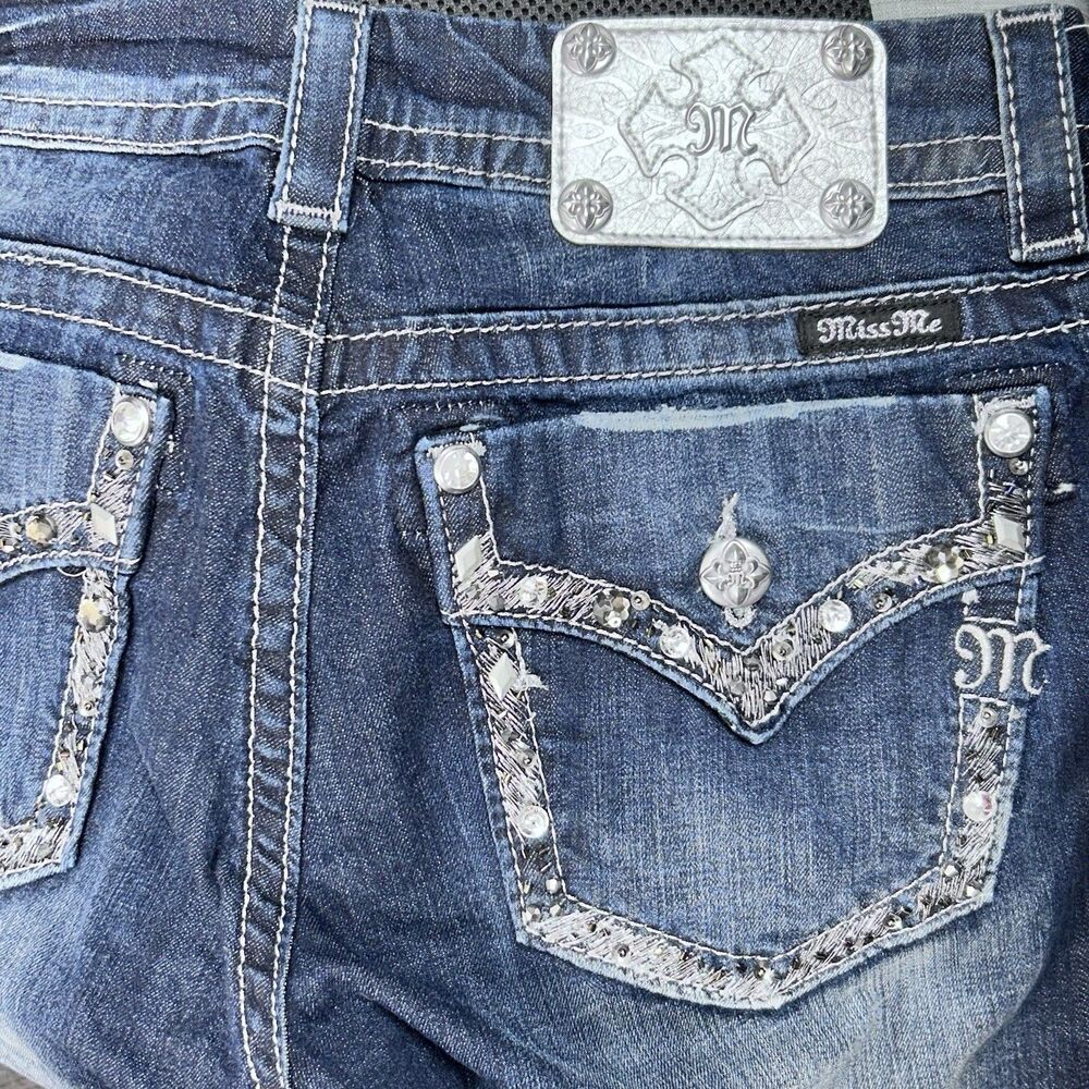 Miss Me Y2K Jeans Ankle Skinny Sz 29 Dark Wash Denim Embellished Distressed - Picture 3 of 9